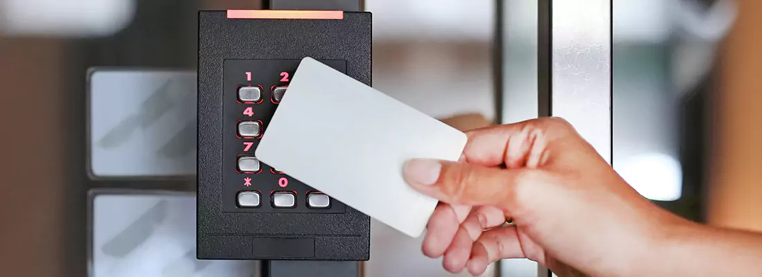 Benefits of Card Lock Readers for Properties in Bartow, FL